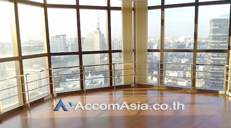 7  Office Space For Rent in Silom ,Bangkok BTS Surasak at Nusa State Tower AA16857